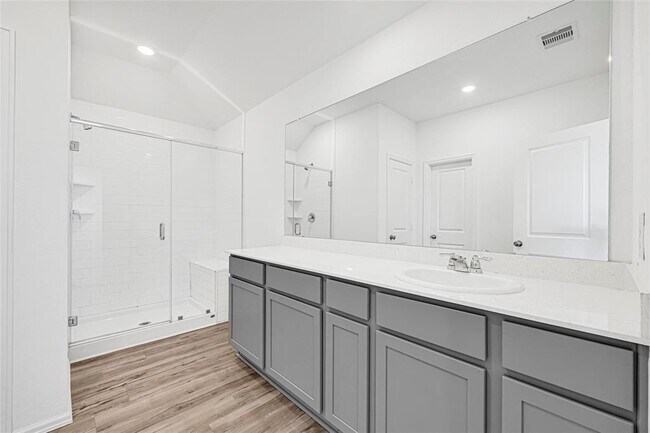 Building Photo - 2952 Cordova Hl Dr