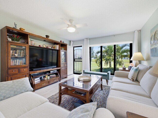 Building Photo - 5800 Princess Palm Ct