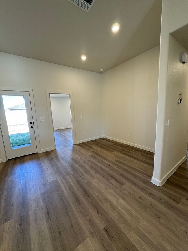 Building Photo - Brand New Construction 3/2/2 in Homestead!!! 1/2 off special 1st month rent