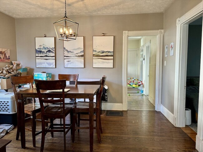 Building Photo - 109 Foster St