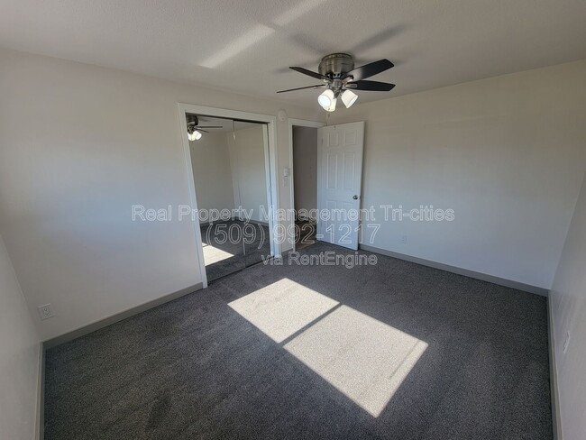 Building Photo - 1817 Cartmell St