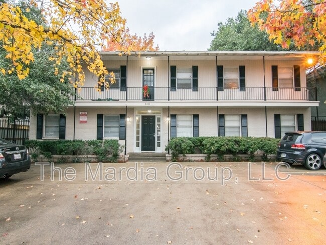 Primary Photo - 4311 Cole Ave