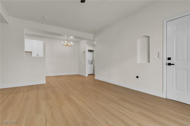 Building Photo - 3318 N Decatur Blvd