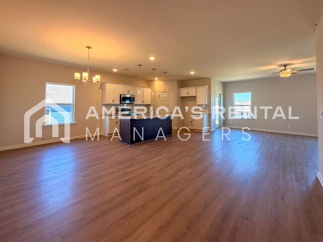 Building Photo - Modern Living in Havenridge! Sign a 13-month lease by 5/15/2026 and receive a leasing incentive e...