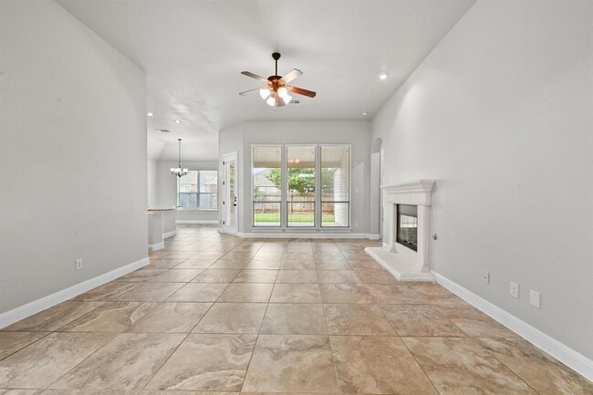 Building Photo - 645 Clear Springs Hollow