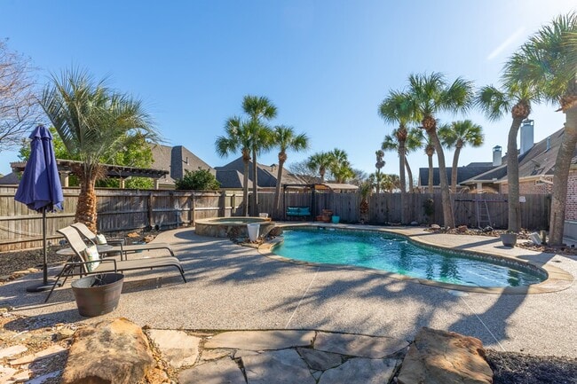 Building Photo - 7790 Deer Chase Dr