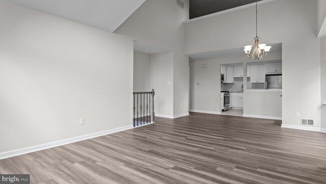 Building Photo - 4008 Waltham Ct