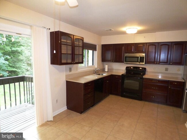 Building Photo - 2253 Coppersmith Square