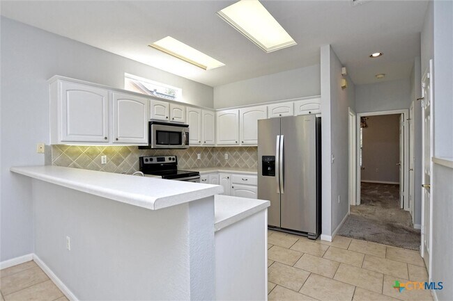 Building Photo - 117 Beautybush Trail