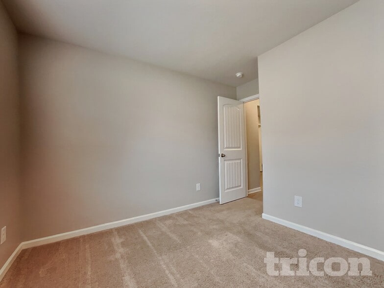 Building Photo - 59 Ivy Bank Dr