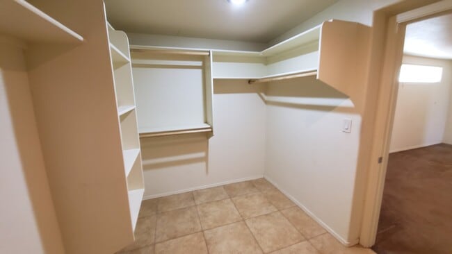 Building Photo - Grant and Country Club Private Guesthouse with AC