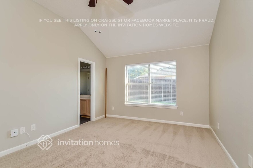 Building Photo - 4801 Mountain Ridge Ln