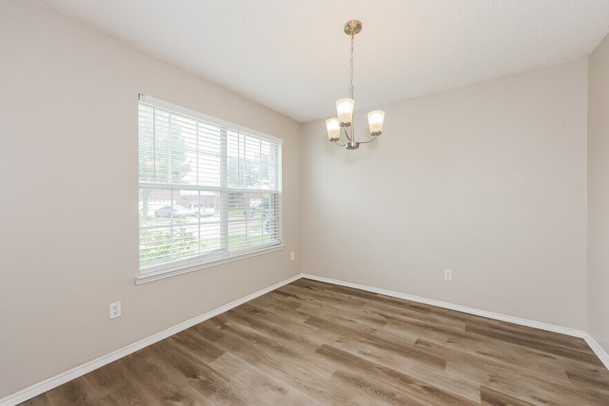 Building Photo - 1213 Singletree Ct