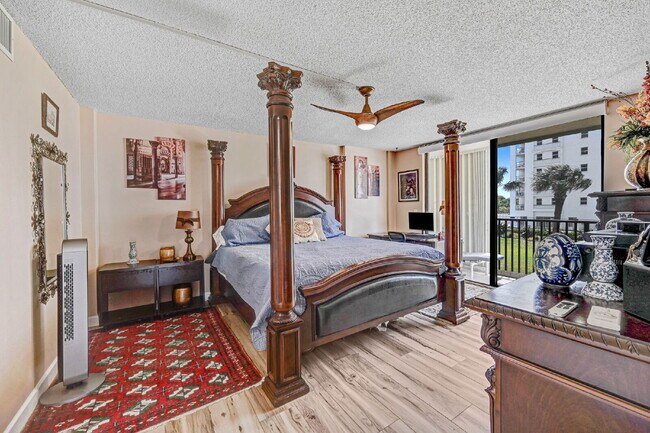 Building Photo - Experience coastal living at its finest in...