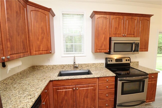 Building Photo - 125 Occidental Dr