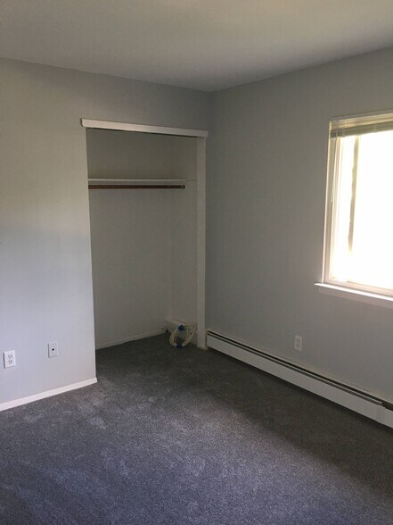 Bedroom 1 - 12 Mill Street