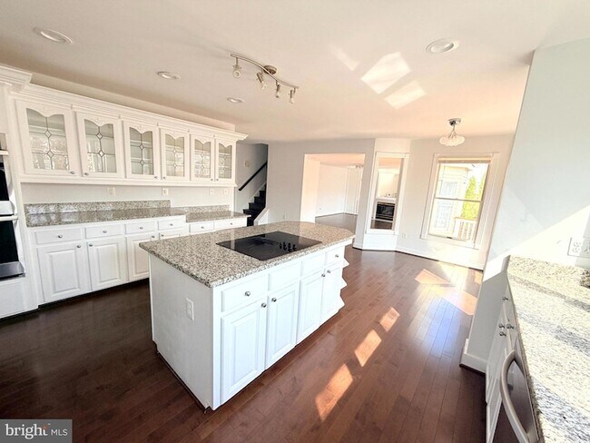 Building Photo - 43549 Coal Bed Ct