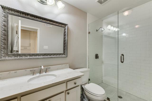 Building Photo - 7544 Madeira Dr