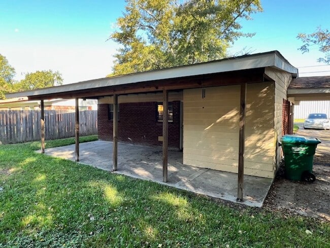 Building Photo - 3 bedroom rental