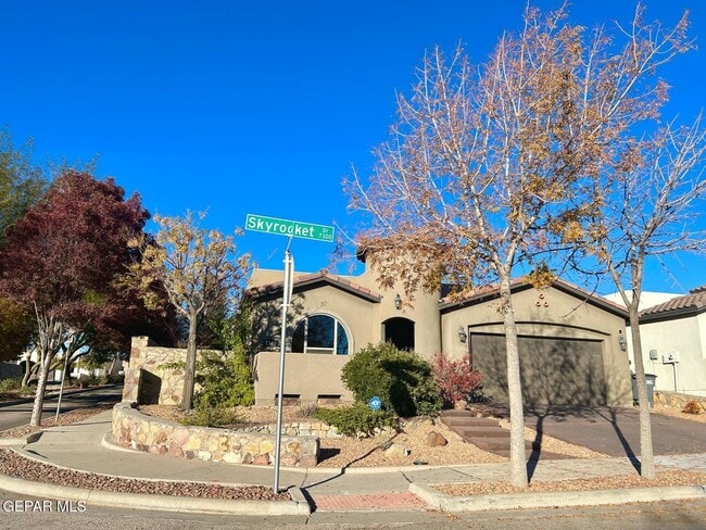 Building Photo - 7349 Skyrocket Dr