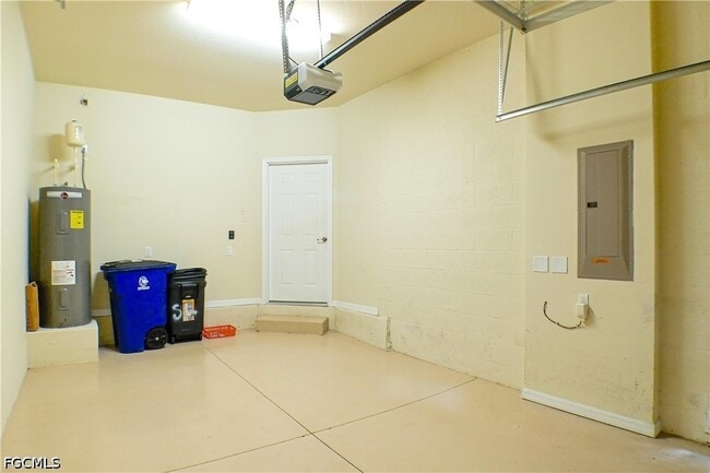 Building Photo - 14688 Summer Rose Way