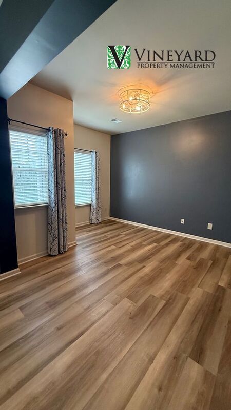 Building Photo - 303 Cherokee Reserve Ct