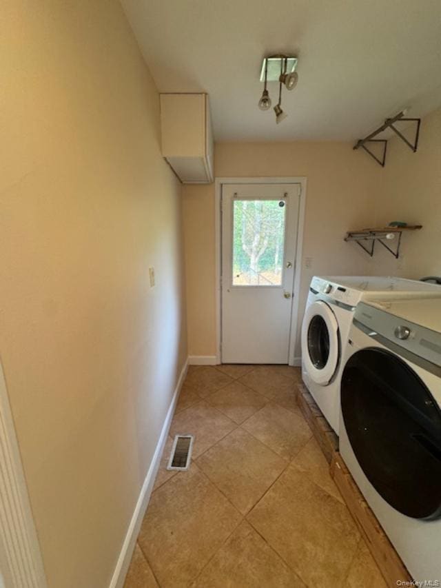 Building Photo - 5 Carman Ct