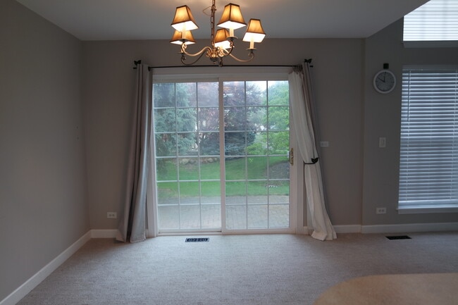 Building Photo - 2259 Seaver Ln