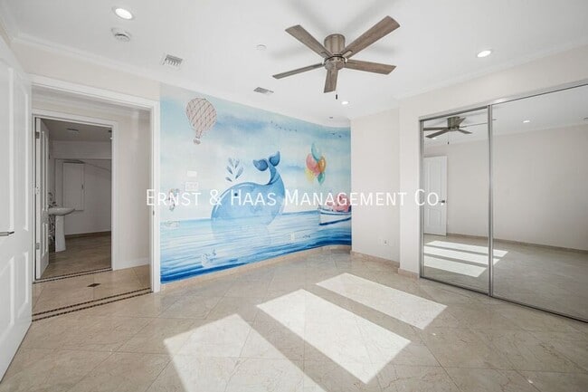 Building Photo - 1724 Bluff Pl