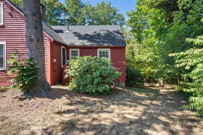 Building Photo - 468 Union Ave