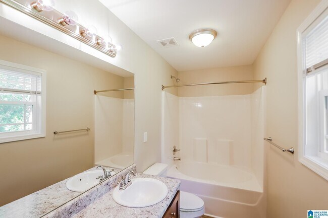 Building Photo - 3757 Graves Gap Rd