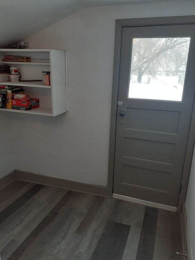 Building Photo - Super Cute 3 bed 1 bath country home