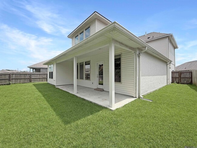Building Photo - 4734 Malbec Ave