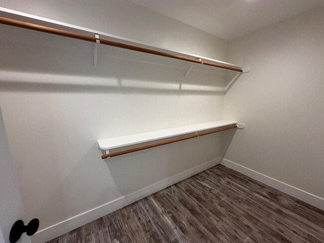 Building Photo - New Construction in Down Town Bishop West side!