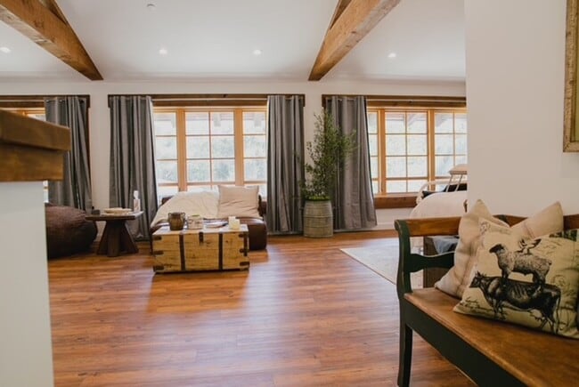 Building Photo - The Blue Pig Loft