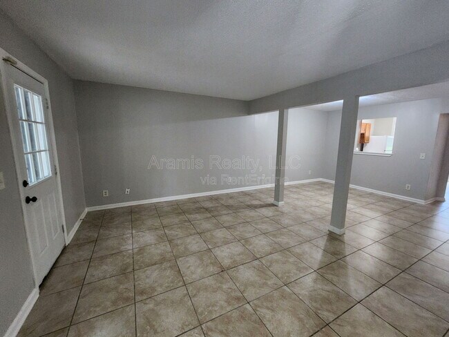 Building Photo - 3752 Waldrop Ln
