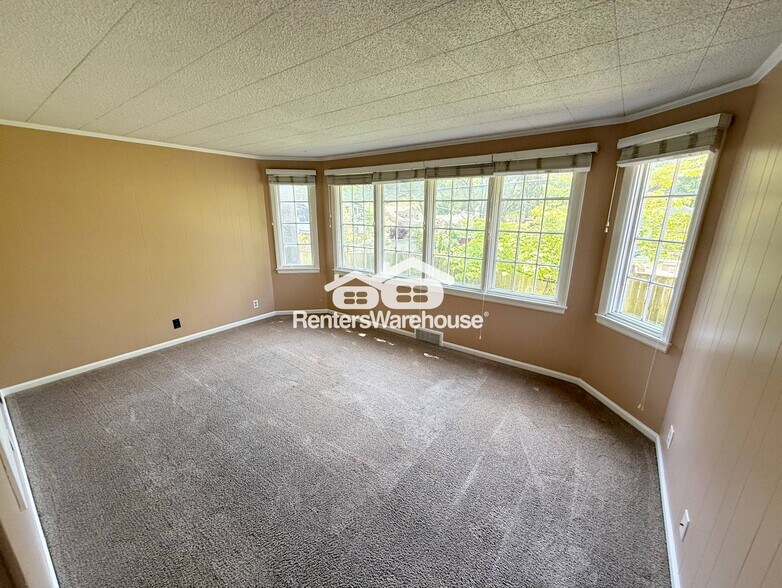 Building Photo - 5317 W 73rd St
