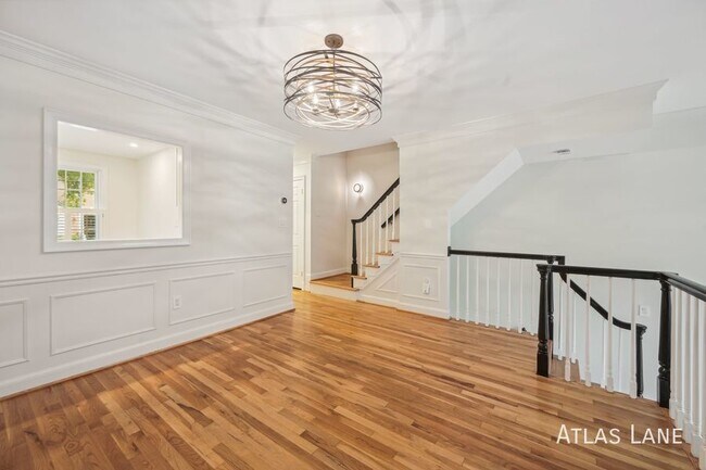 Building Photo - Professionally Managed Home In Gated  Comm...