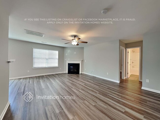 Building Photo - 1920 Northrop Dr