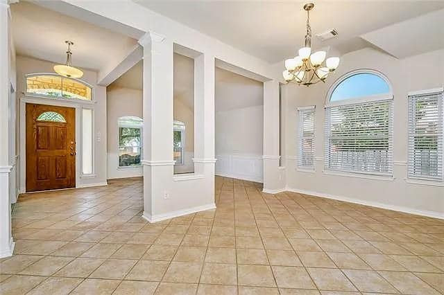 Building Photo - 3602 Bird House Dr