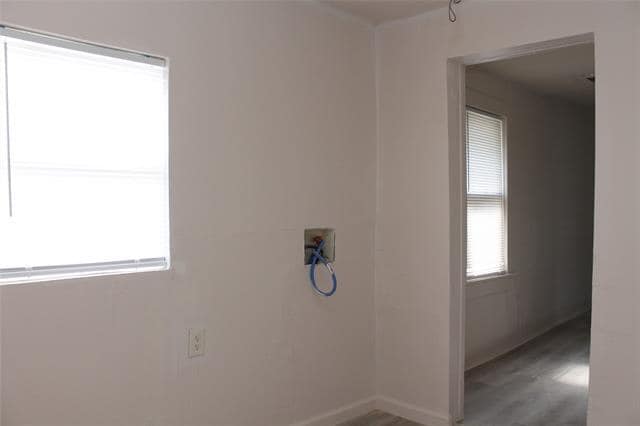 Building Photo - 531 W Spurgeon St