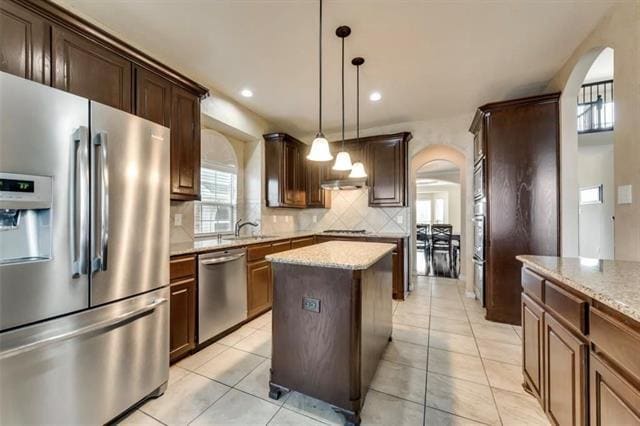 Building Photo - 308 Wisteria Way