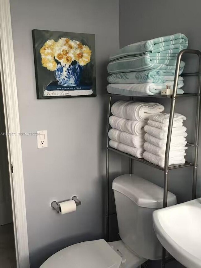 Building Photo - 508 Antioch Ave