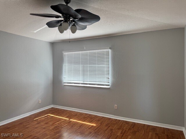Building Photo - 17531 Cherry Ridge Ln