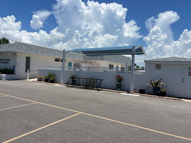 Building Photo - 371 Circlewood Dr