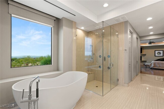 Building Photo - 98 Sun Glow Ln