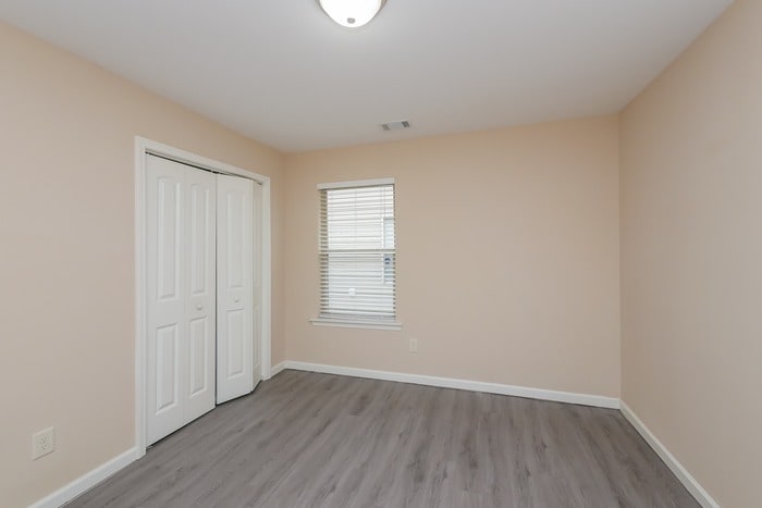 Building Photo - 6538 Ridgeview Ln