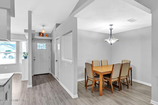 Building Photo - 3184 Ryans Ct
