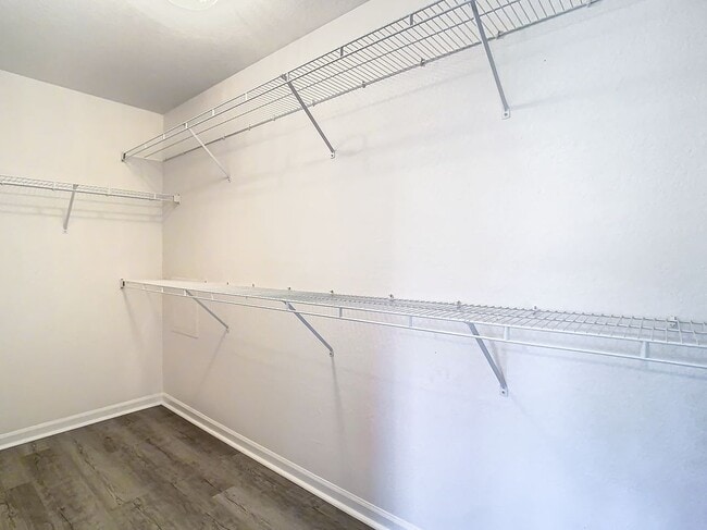 Building Photo - 8009 Tipperary Ln