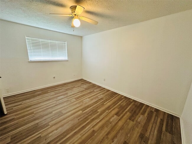 Building Photo - 17618 Heritage Bay Dr